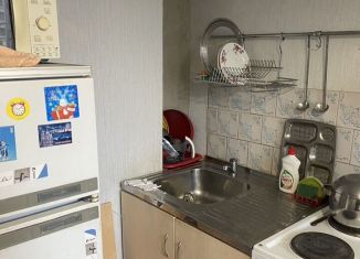 Сдается в аренду комната, 15 м2, Екатеринбург, улица Крестинского, 59к3