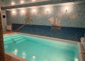 Сдам в аренду дом, 300 м2, село Зубово, Российская улица, 39