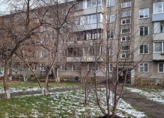 Продается 2-комнатная квартира, 44.7 м2, Красноярск, улица Воронова, 17А