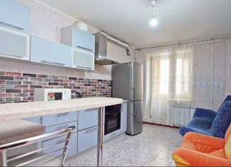 Продам 1-ком. квартиру, 46.7 м2, Казань, Ново-Савиновский район, улица Фатыха Амирхана, 103