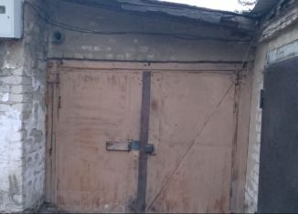Продаю гараж, 17 м2, поселок городского типа Атамановка