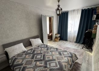 Сдам в аренду 3-комнатную квартиру, 60 м2, Череповец, улица Космонавта Беляева, 19