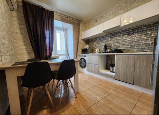 Продажа 2-комнатной квартиры, 72.9 м2, Воронеж, Московский проспект, 123