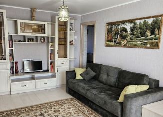 Сдам в аренду 3-ком. квартиру, 55.5 м2, Краснодар, Бургасская улица, 31, микрорайон Черемушки