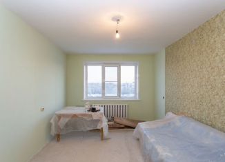 Продажа 2-комнатной квартиры, 50 м2, Тобольск, 8-й микрорайон, 16