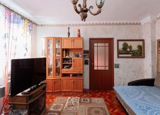 Продаю двухкомнатную квартиру, 51 м2, Калининградская область, Комсомольская улица, 10