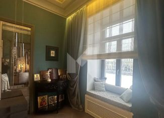 Продаю 2-ком. квартиру, 75 м2, Санкт-Петербург, набережная реки Фонтанки, 50, метро Достоевская