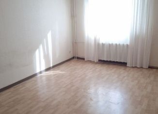 Продаю 2-комнатную квартиру, 71.4 м2, Чайковский, улица Азина, 9