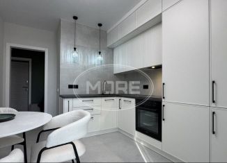 Продаю 1-ком. квартиру, 40.6 м2, Калининград, Советский проспект, 238А