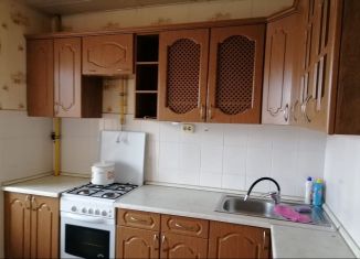 Сдается однокомнатная квартира, 38 м2, Чебоксары, проспект Тракторостроителей, 68