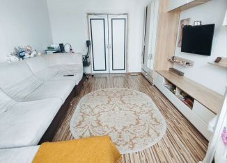 Продается 2-ком. квартира, 60.4 м2, Верхняя Пышма, улица Свердлова, 1Г, ЖК Садовый-2