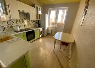 Продаю трехкомнатную квартиру, 82.2 м2, Краснодар, улица имени Дмитрия Благоева, 31к1, ЖК Каскад