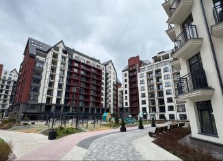 Продается однокомнатная квартира, 63.7 м2, Калининград