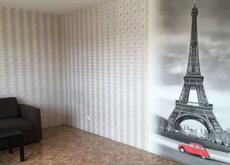 Сдача в аренду 2-ком. квартиры, 70 м2, Екатеринбург, улица Белинского, 171, улица Белинского