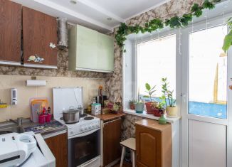 Продажа 1-ком. квартиры, 36.2 м2, Тобольск, 7-й микрорайон, 16