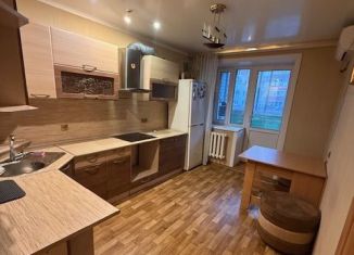 Аренда 1-комнатной квартиры, 35 м2, Благовещенск, улица Кантемирова, 23/2