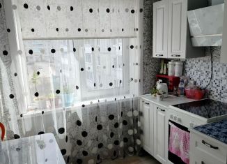 Продается 2-комнатная квартира, 43 м2, Шелехов, 4-й микрорайон, 70