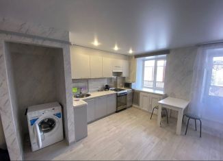 Сдам в аренду квартиру студию, 30 м2, Сыктывкар, улица Космонавтов, 17, Эжвинский район