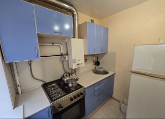 Сдача в аренду 2-ком. квартиры, 44 м2, Дзержинск, улица Гайдара, 23