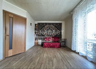 Продается 1-комнатная квартира, 31.6 м2, Колпино, Павловская улица, 84