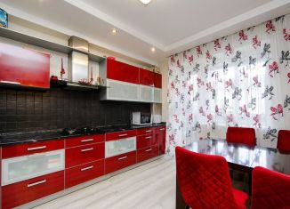 Трехкомнатная квартира на продажу, 86.2 м2, Светлогорск, Тихая улица, 3