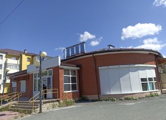 Сдача в аренду торговой площади, 200 м2, Тобольск, проезд Домостроителей, 7