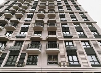 Сдается в аренду трехкомнатная квартира, 75 м2, Удмуртия, Красная улица, 118к1