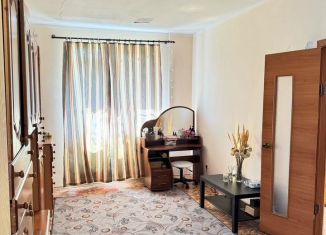 Продаю 1-комнатную квартиру, 32.7 м2, Донецк, 2-й микрорайон, 23