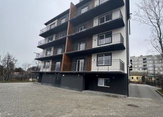 Продается 2-ком. квартира, 67.6 м2, Балтийск, улица Н. Каплунова, 11
