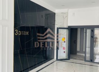 2-комнатная квартира на продажу, 48.7 м2, Алушта, улица Ленина, 17