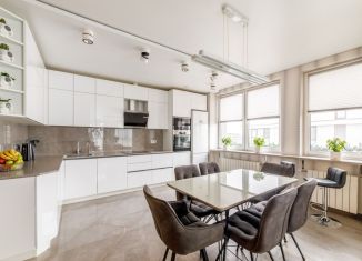 Продам двухкомнатную квартиру, 129.8 м2, деревня Глухово, улица Рублёвское Предместье, 9к2, ЖК Рублёвское Предместье