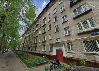 Продажа 2-комнатной квартиры, 34 м2, Москва, улица Клары Цеткин, 13, станция Красный Балтиец