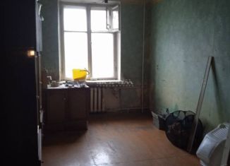 Продается четырехкомнатная квартира, 98 м2, Челябинская область, улица Карпенко, 17