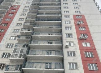 Продажа трехкомнатной квартиры, 81 м2, Краснодар, улица Западный Обход, ЖК Мой Город