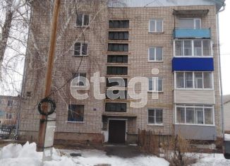 Продажа 2-комнатной квартиры, 53 м2, поселок Новые Зори, Комсомольская улица, 11