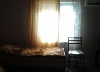 Сдам в аренду 3-комнатную квартиру, 90 м2, Славянск-на-Кубани, Троицкая улица