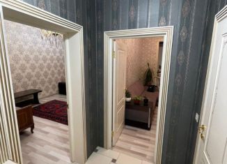 Однокомнатная квартира в аренду, 52 м2, Каспийск, улица Алфёрова, 5Б