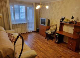 Двухкомнатная квартира на продажу, 62 м2, Москва, Уваровский переулок, 2, станция Пенягино