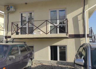 Продам квартиру со свободной планировкой, 18 м2, село Высокое, Афипская улица, 15А
