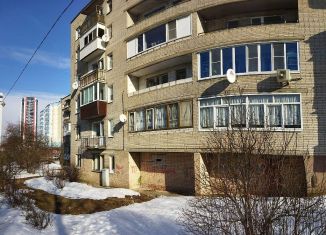 Однокомнатная квартира на продажу, 32.8 м2, деревня Старая, Школьный переулок, 18