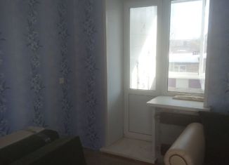 2-комнатная квартира на продажу, 53 м2, Окуловка, улица Глинки, 4