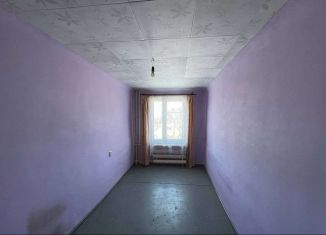 Продается 2-комнатная квартира, 41.8 м2, поселок городского типа Полазна, улица Нефтяников, 31