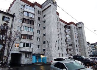 Продается многокомнатная квартира, 158 м2, Мурманск, улица Карла Либкнехта, 42