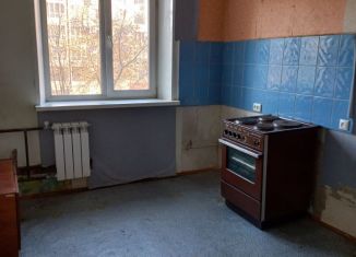 Трехкомнатная квартира в аренду, 65 м2, Абакан, улица Некрасова, 23