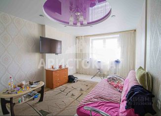 Продается 2-комнатная квартира, 67 м2, Чита, улица Курнатовского, 70