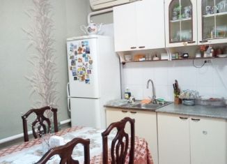 Продается трехкомнатная квартира, 64.4 м2, посёлок Пятихатки, улица Ивана Крыгина, 14