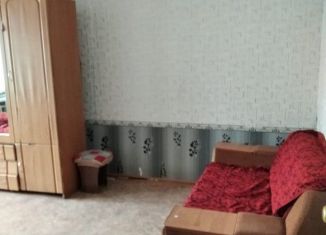 Продаю 2-ком. квартиру, 51 м2, посёлок городского типа Заветы Ильича, улица Арсеньева, 47