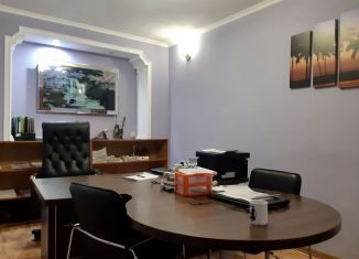 Продажа офиса, 120 м2, Новочеркасск, улица Думенко, 6