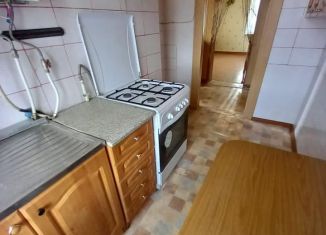 Продам 2-комнатную квартиру, 43 м2, село Серафимовский, улица Свердлова, 7