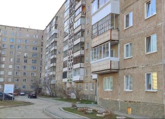 Продажа трехкомнатной квартиры, 64 м2, Свердловская область, улица Ильича, 76